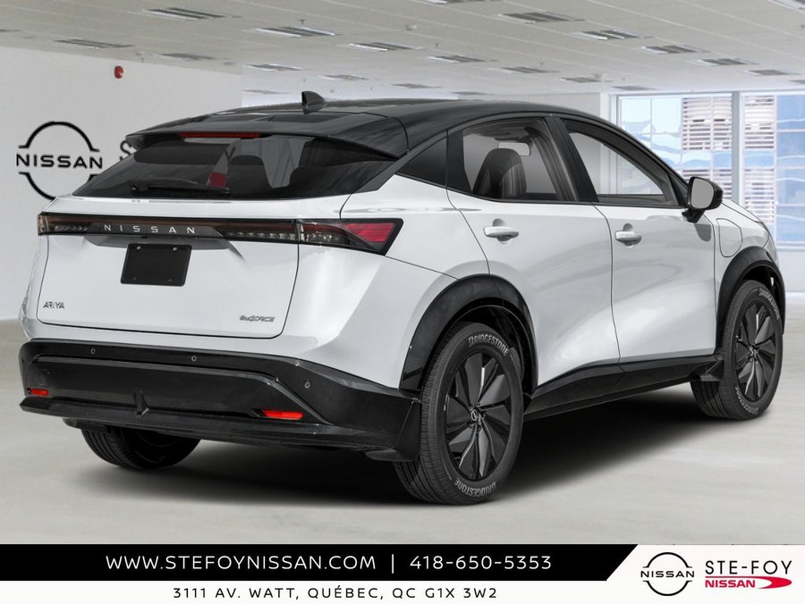 2026 NISSAN ARIYA 2026 Everest White Pearl Tricoat/Black Diamond Pearl