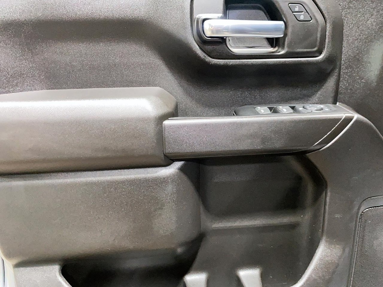 GMC Sierra 1500 Pro 2024 Gris Baie-Comeau - photo #8