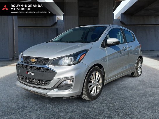 Chevrolet Spark LT à hayon 4 portes CVT avec 1LT 2020 Gris