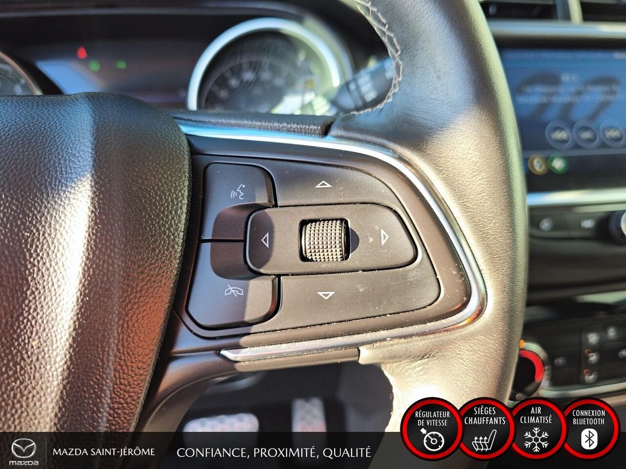 Buick Encore GX ST | AWD | UN SEUL PROPRIÉTAIRE | JAMAIS ACCIDENTÉ 2023 Blanc Saint-Jérôme - photo #14