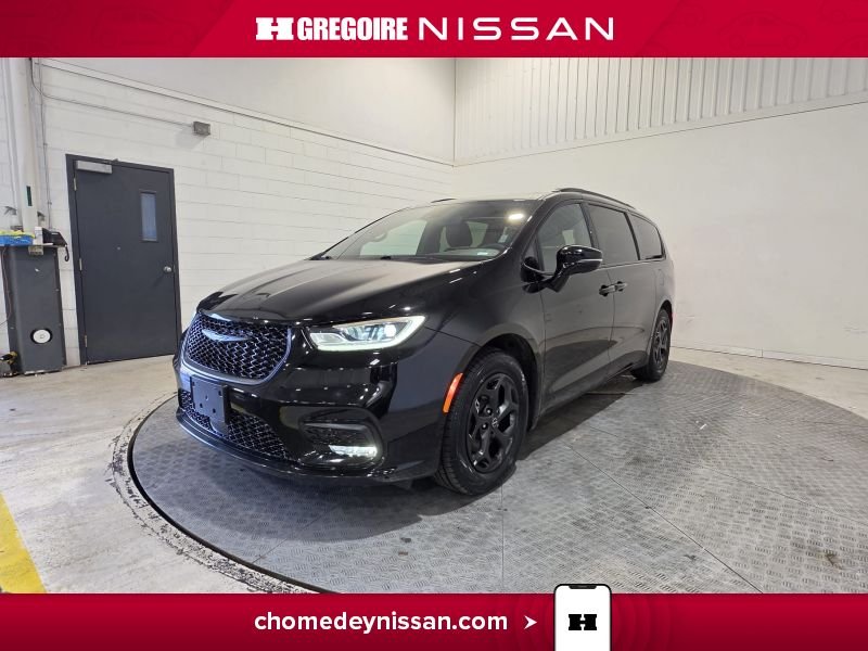 2025 Chrysler Pacifica Black Saint-Eustache - photo #4