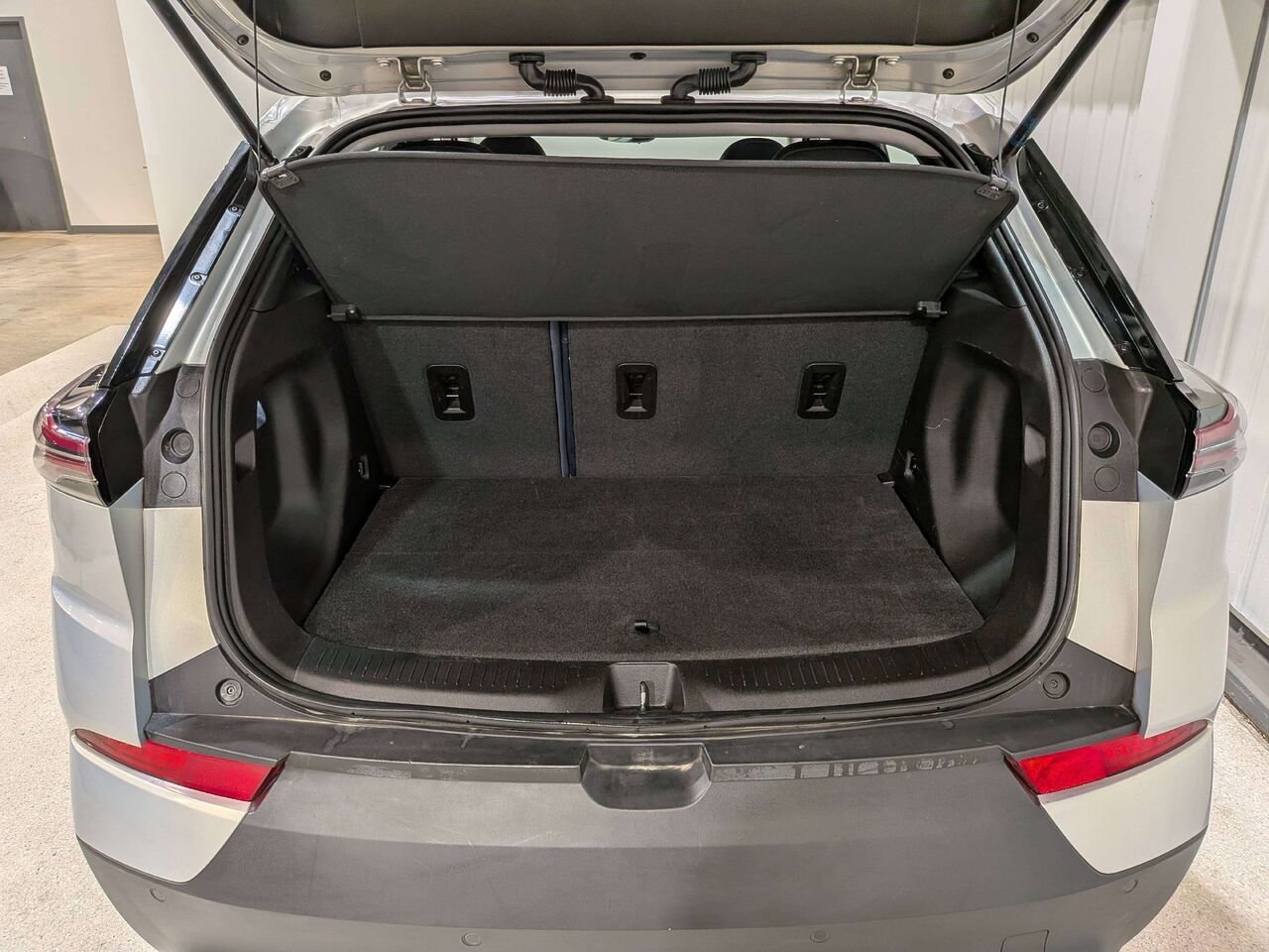 Chevrolet Bolt EUV 2023 Argent Val-David - photo #8