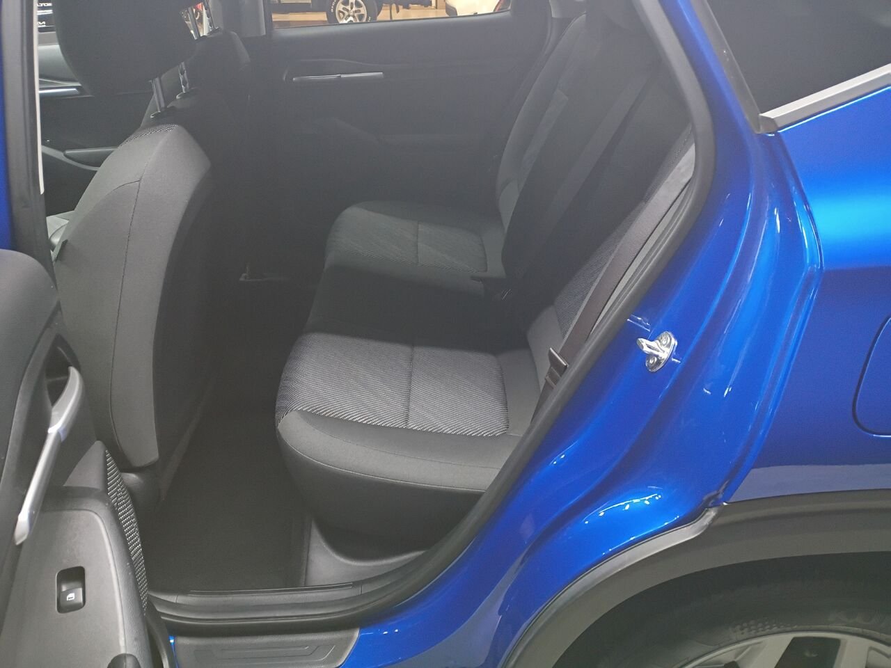Kia Seltos 2024 Bleu Blainville - photo #15