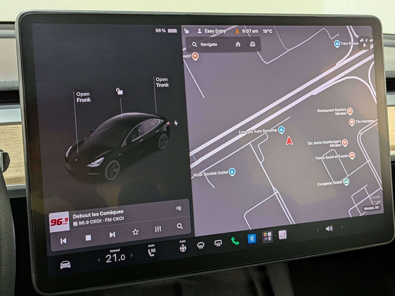 2022 Tesla Model 3 Standard Range RWD *Ltd Avail* Black Val-David - photo #21