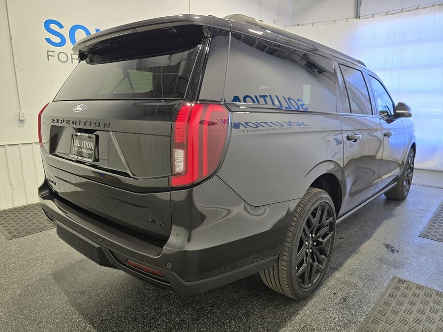 2027 Ford Expedition Platinum Max 4x4 Dark Matter Grey Metallic