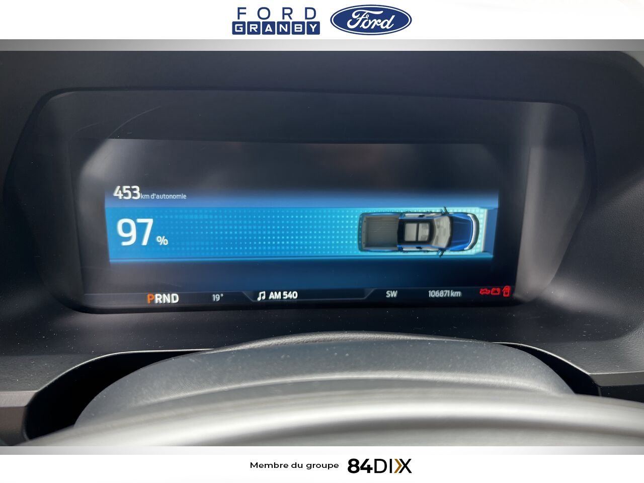 2022 Ford F-150 Lightning Grey Granby - photo #18