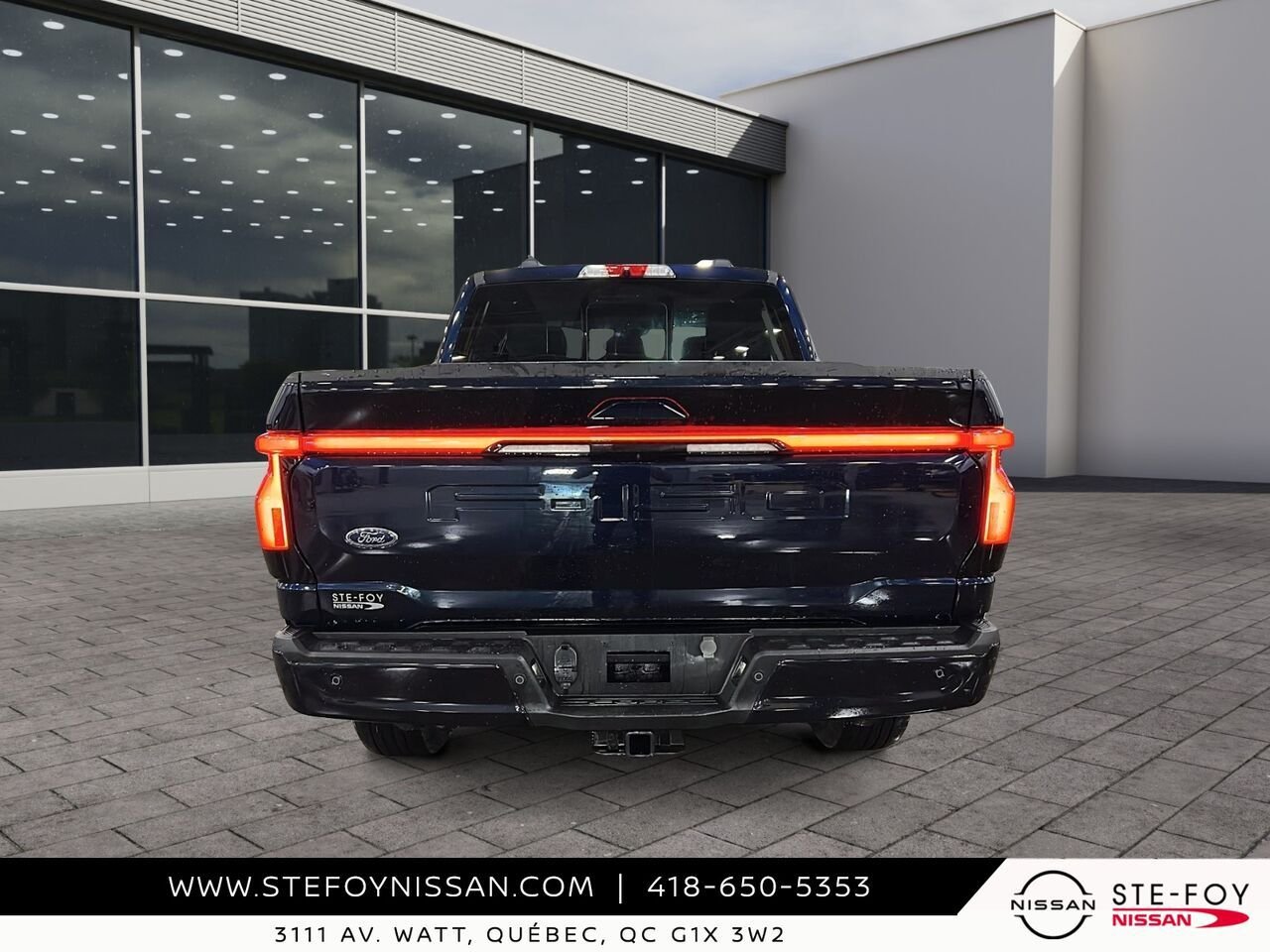 Ford F-150 Lightning GROUPE 510 A, standard range 2023 Bleu Ste-Foy - photo #21