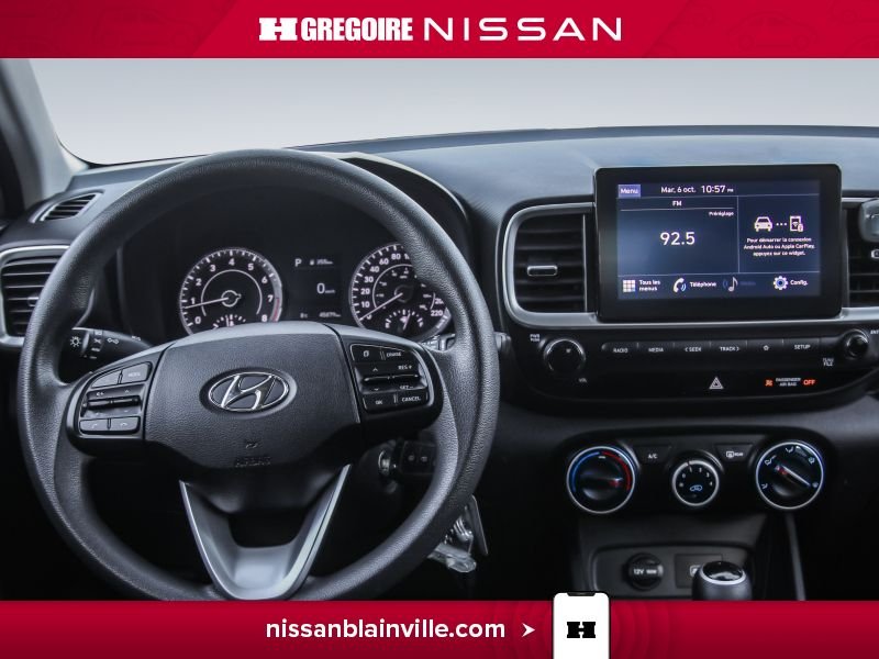 2021 Hyundai Venue White Laval - photo #12
