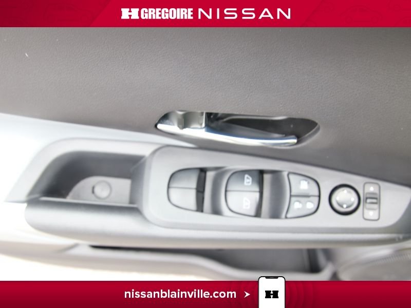2023 Nissan Kicks Grey Laval - photo #22