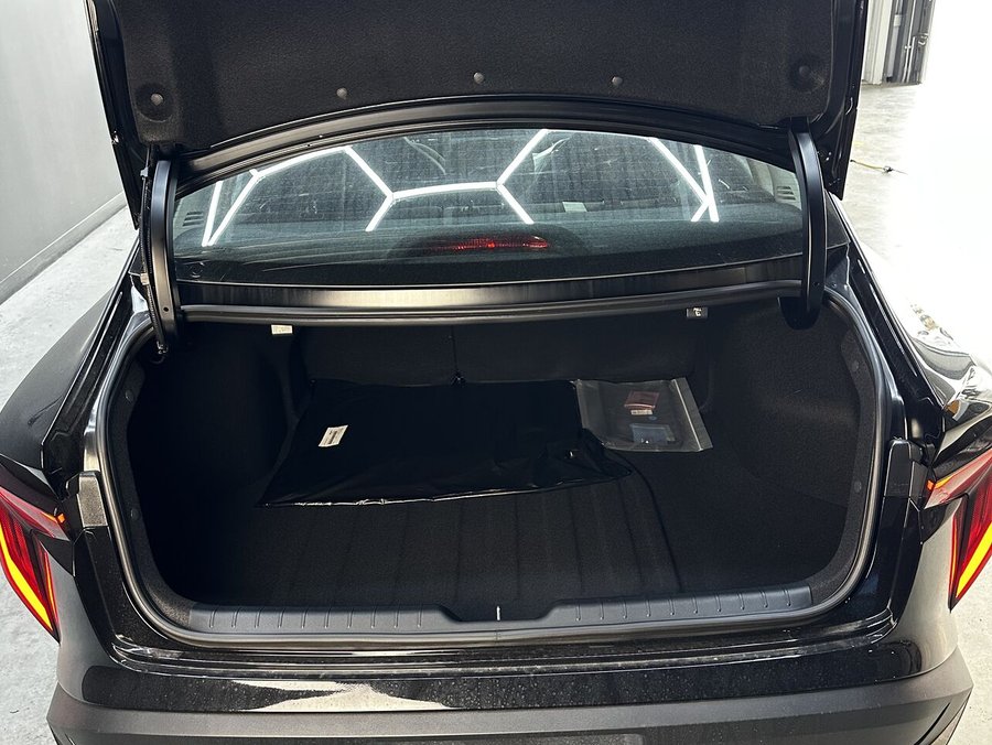 2026 Kia K4 2026 Aurora Black