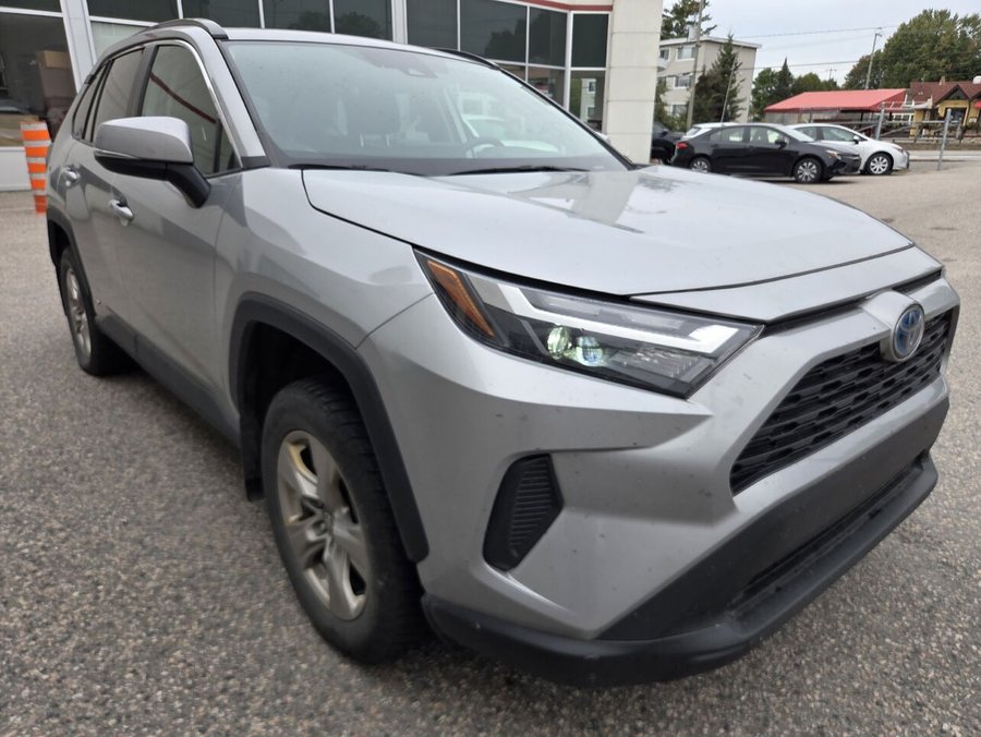 Toyota RAV4 XLE HYBRIDE Hybride XLE TI 2023 Argent