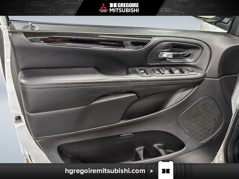 Dodge GR Caravan 2020 Blanc Blainville - photo #12
