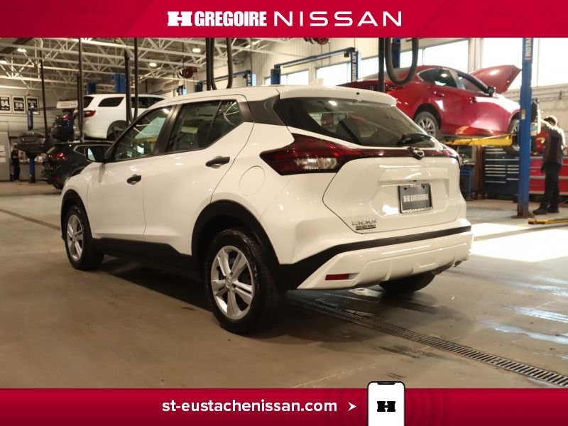 2024 Nissan Kicks White Laval - photo #19