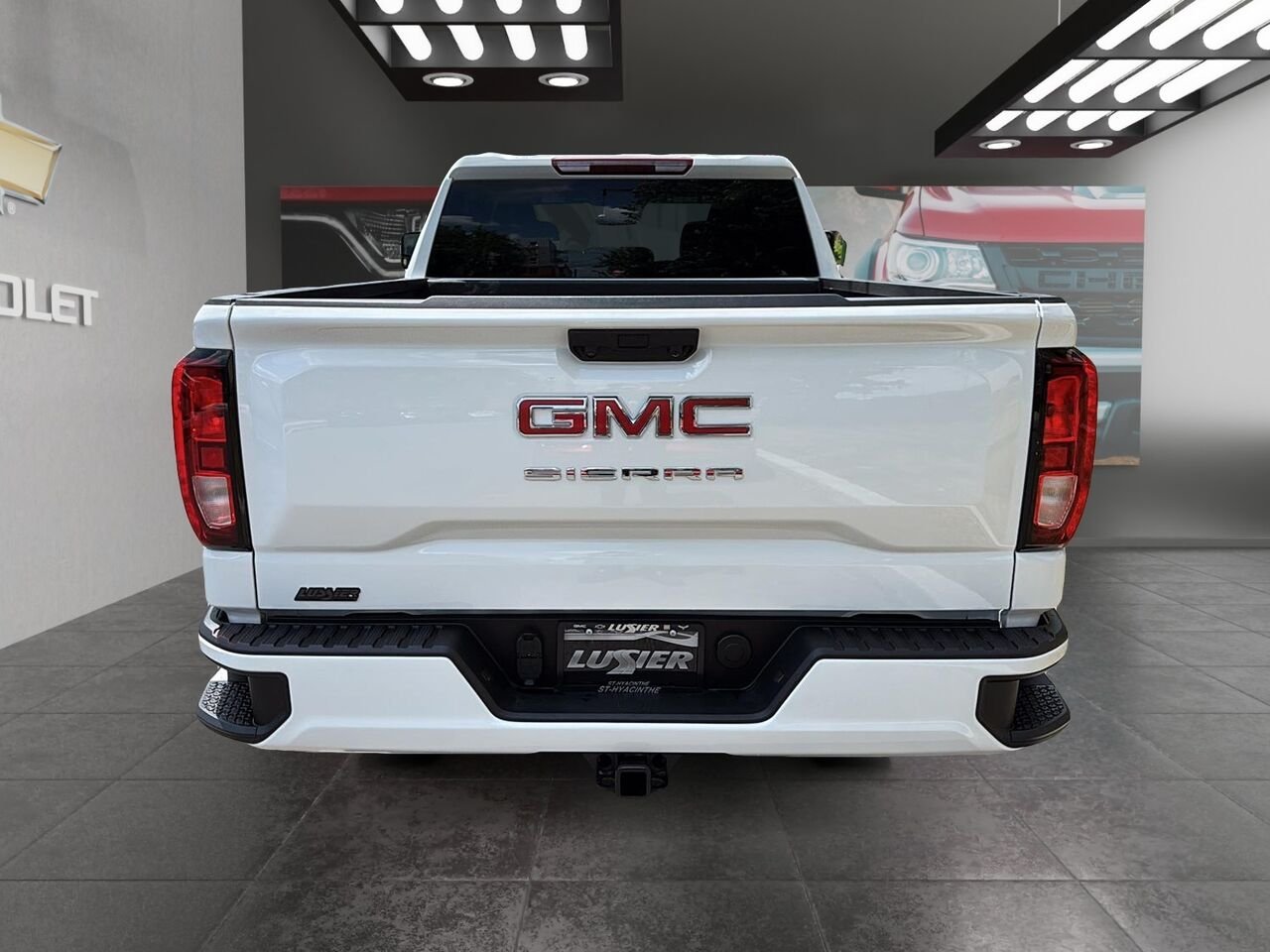 GMC Sierra 1500 Pro cabine multiplace 4RM 157 po 2026 Blanc Saint-Hyacinthe - photo #2