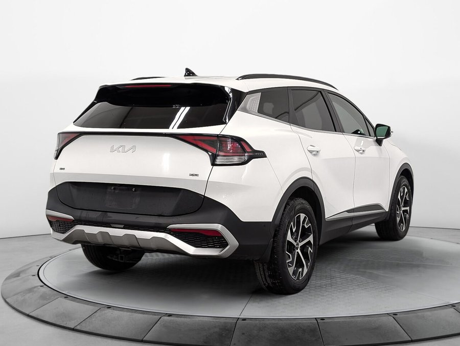 Kia Sportage AWD EX Toit Pano Cuir Sièges et Volant Chauffants 2023 Blanc