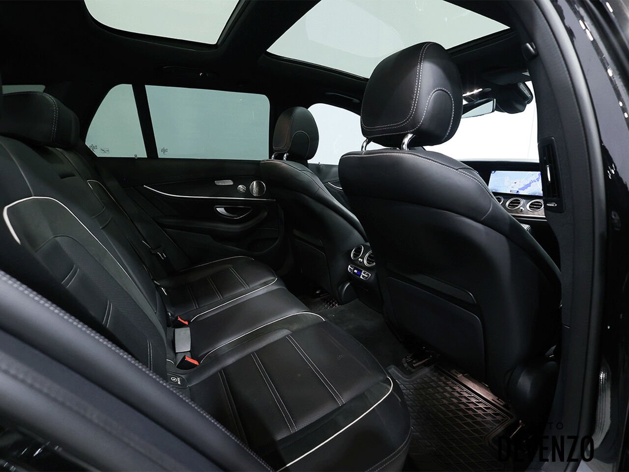 Mercedes-Benz Classe-E 2023 Noir Saint-Eustache - photo #11
