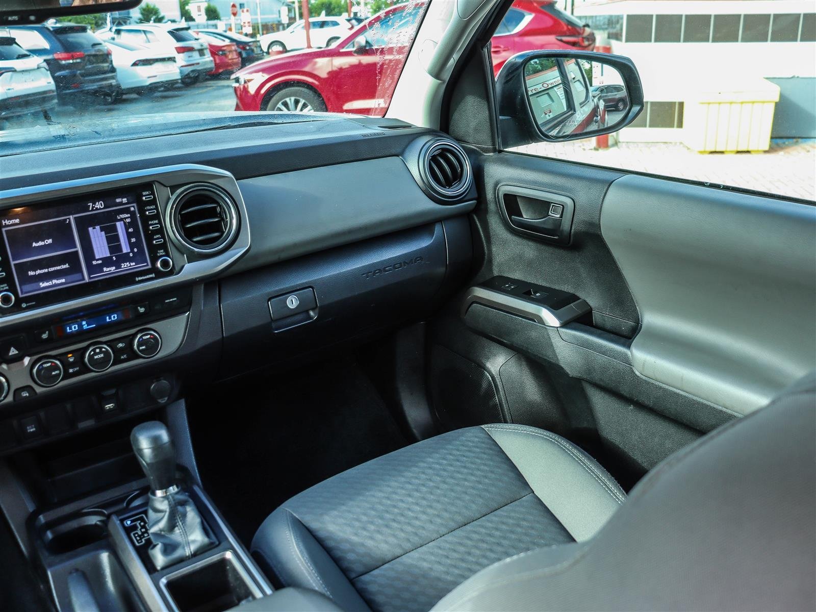 2022 Toyota Tacoma Ottawa & Gatineau - photo #13