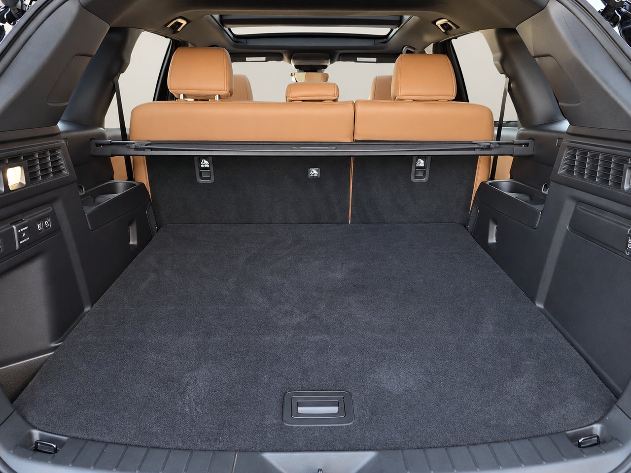 2026 Mazda CX-70 PHEV Signature Jet Black Mica Val-David - photo #28
