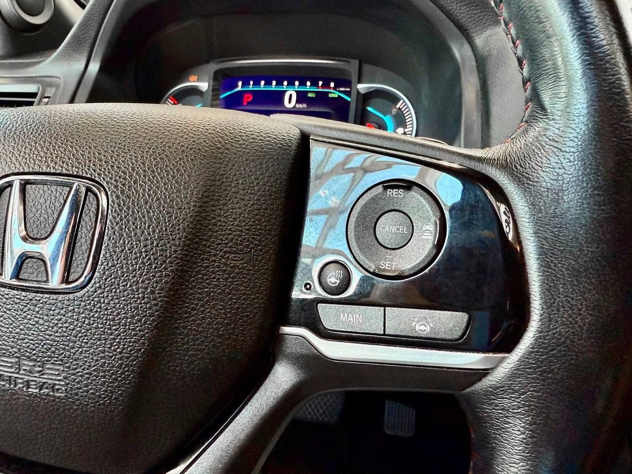 2022 Honda Pilot White Notre-Dame-des-Prairies - photo #25