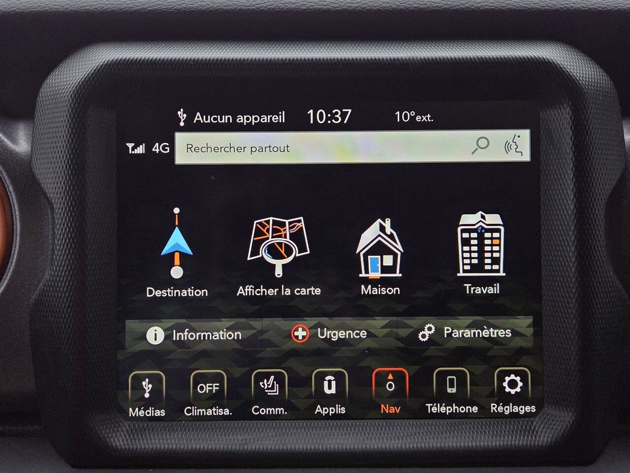 Jeep Gladiator Mojave 2022 Beige Granby - photo #18