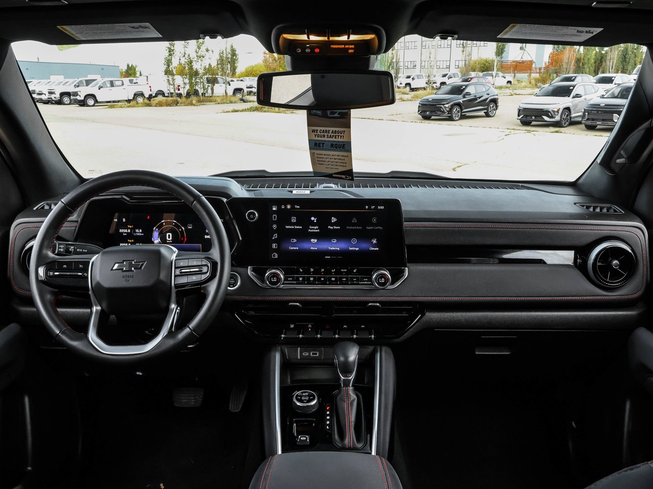 2024 Chevrolet Colorado 4WD Crew Cab Z71 White Sherwood Park - photo #16