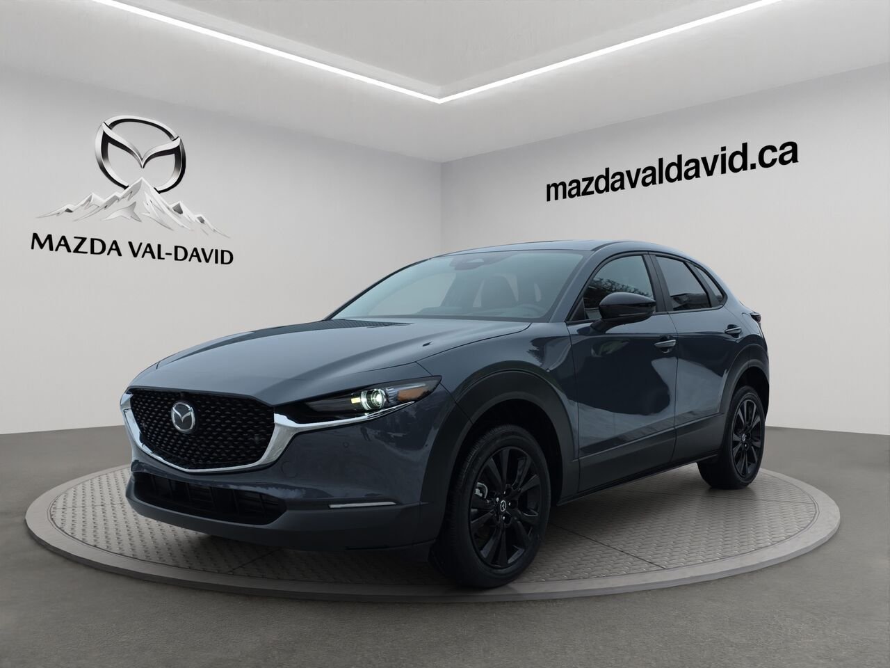 2026 Mazda CX-30 GT, awd, toit ouvrant, Écran 360 degré, Navigation, chargeur sans fil pour cellulaire Aero Grey Metallic Val-David - photo #0