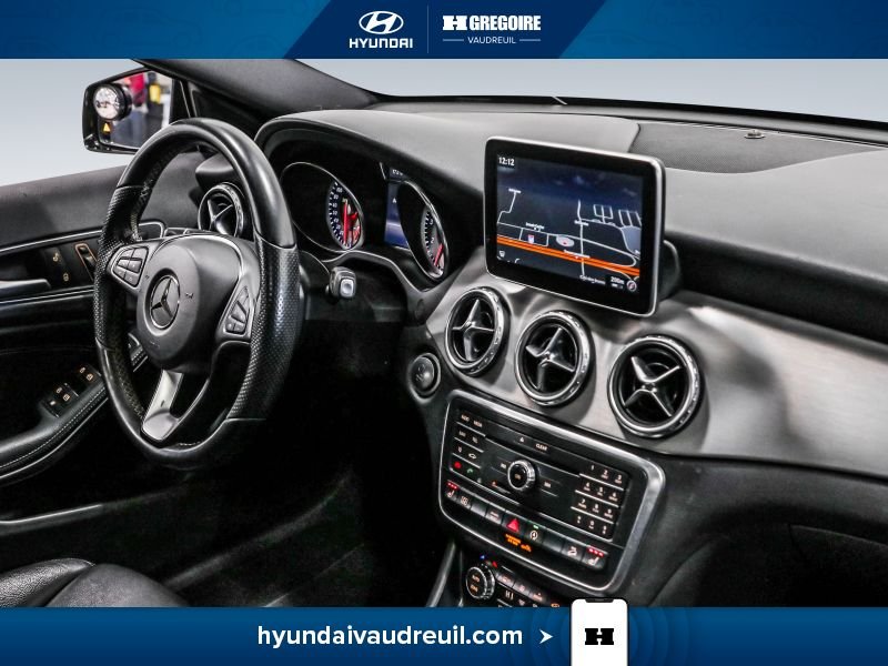 2016 Mercedes Benz GLA Black Saint-Eustache - photo #31