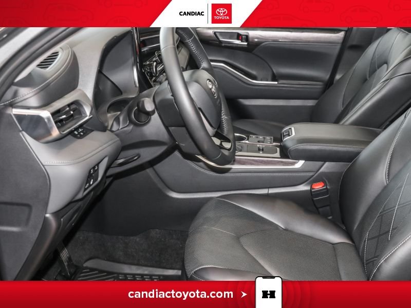 2026 Toyota Highlander Grey Blainville - photo #15