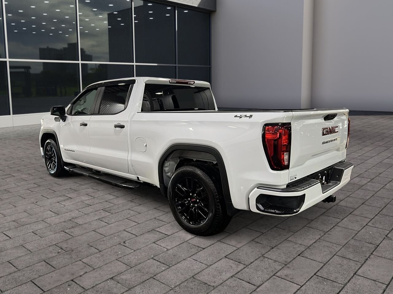 2024 GMC Sierra 1500 White Québec - photo #22