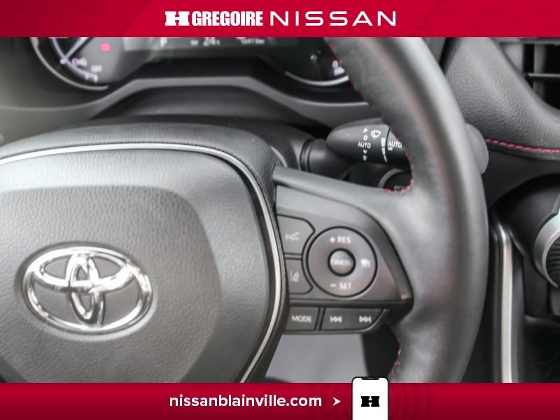 Toyota RAV4 Plug-In Hybrid 2025 Argent Saint-Eustache - photo #17