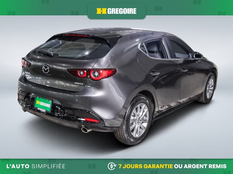 2024 Mazda 3 Grey Laval - photo #7