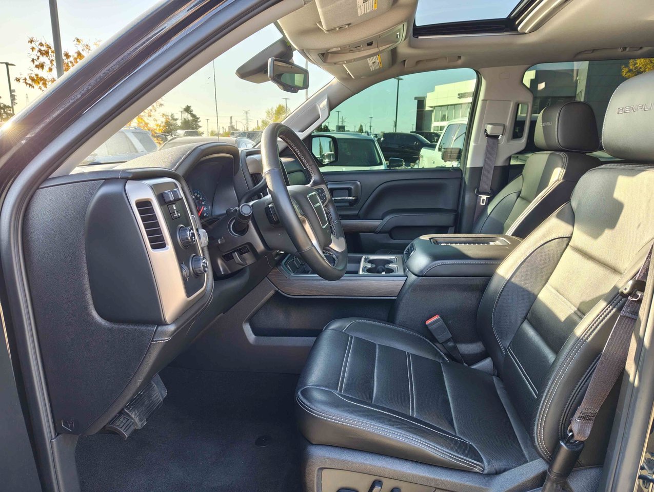 2017 GMC Sierra 1500 4WD Crew Cab 143.5 Denali Black Sherwood Park - photo #7