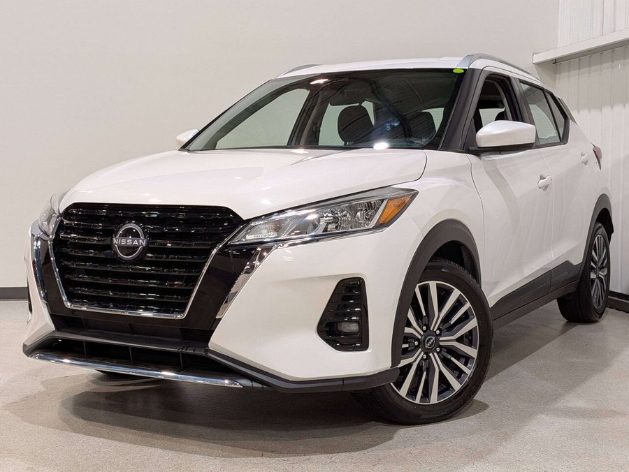 2024 Nissan Kicks SV FWD White