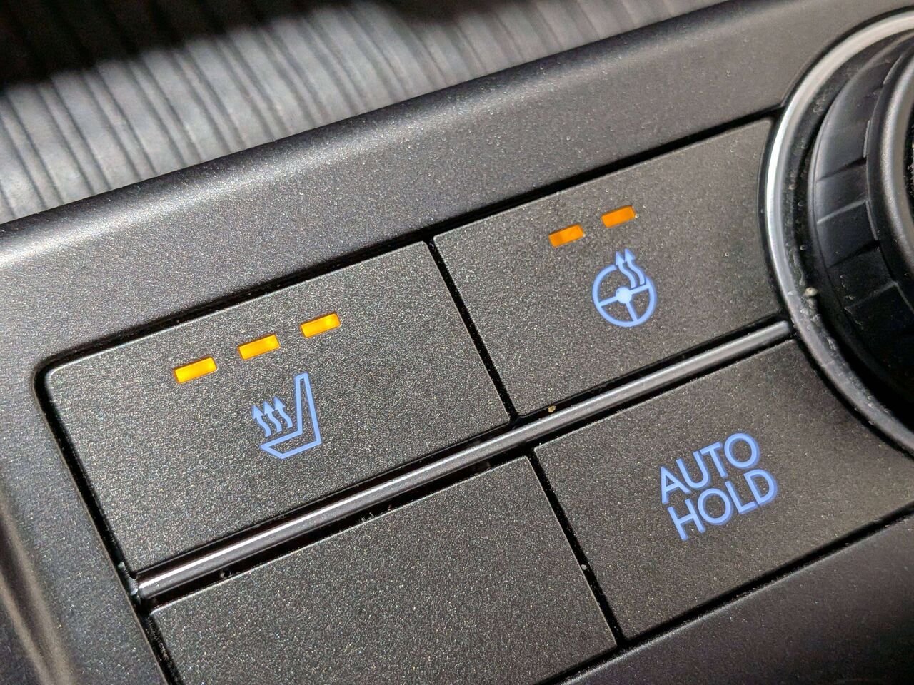 2024 Hyundai Kona Electric Preferred FWD Red Val-David - photo #2