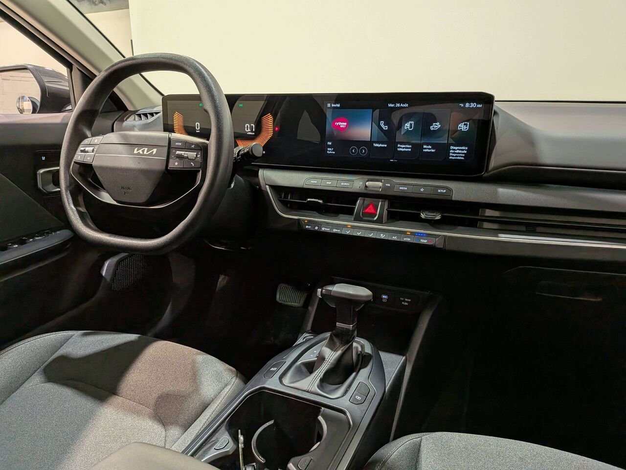 2025 Kia K4 LX FWD Grey Val-David - photo #18