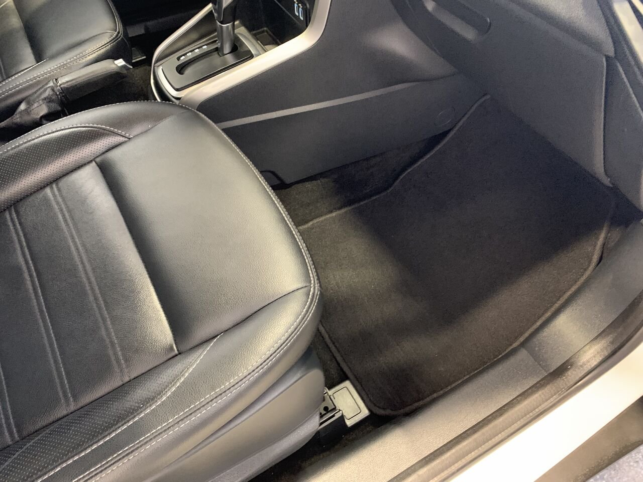 2018 Ford EcoSport TITANIUM White Châteauguay - photo #14