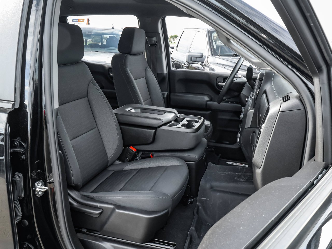 2024 Chevrolet Silverado 1500 4WD Crew Cab 157 Custom Trail Boss Black Sherwood Park - photo #14