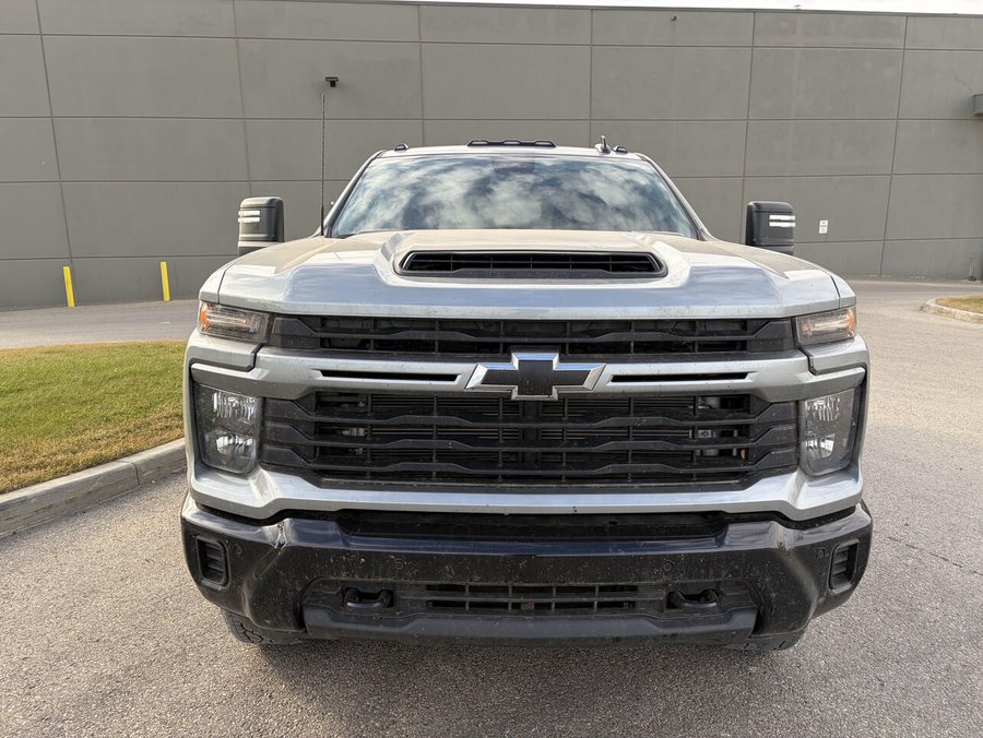 2025 Chevrolet Silverado 2500HD Custom | Soft Roll Tonneau Cover | Spray in Bedliner | Heavy Duty Mudflaps Grey