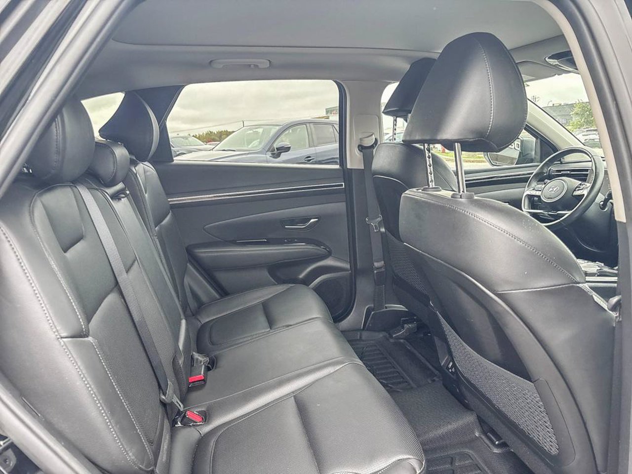 Hyundai Tucson hybride rechargeable KM8JDDA26NU077600 2022 Noir Mirabel - photo #25
