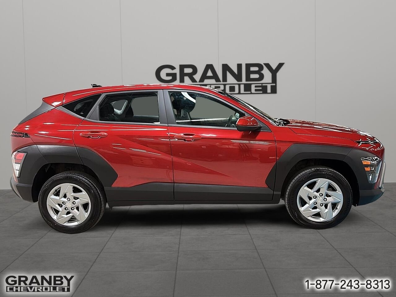 Hyundai Kona 2.0L Essential TI | 27-0028A 2024 Rouge Granby - photo #3