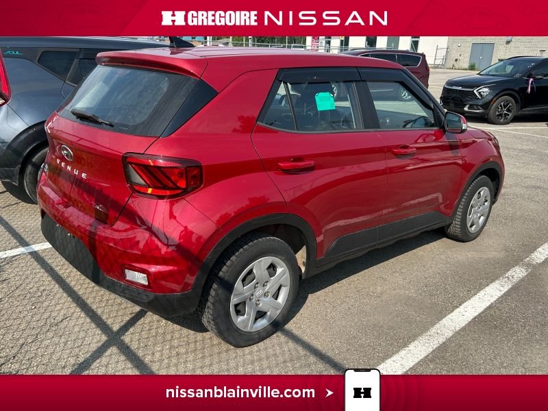 2020 Hyundai Venue Red Saint-Eustache - photo #7
