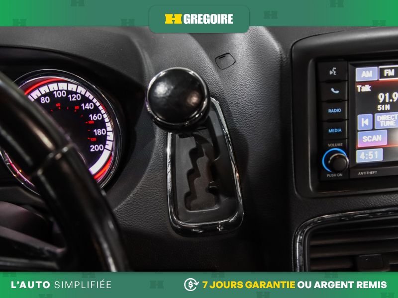 2020 Dodge GR Caravan White Laval - photo #15