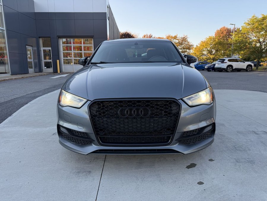 Audi A3 2.0T Technik quattro berline 4 portes 2016 Gris