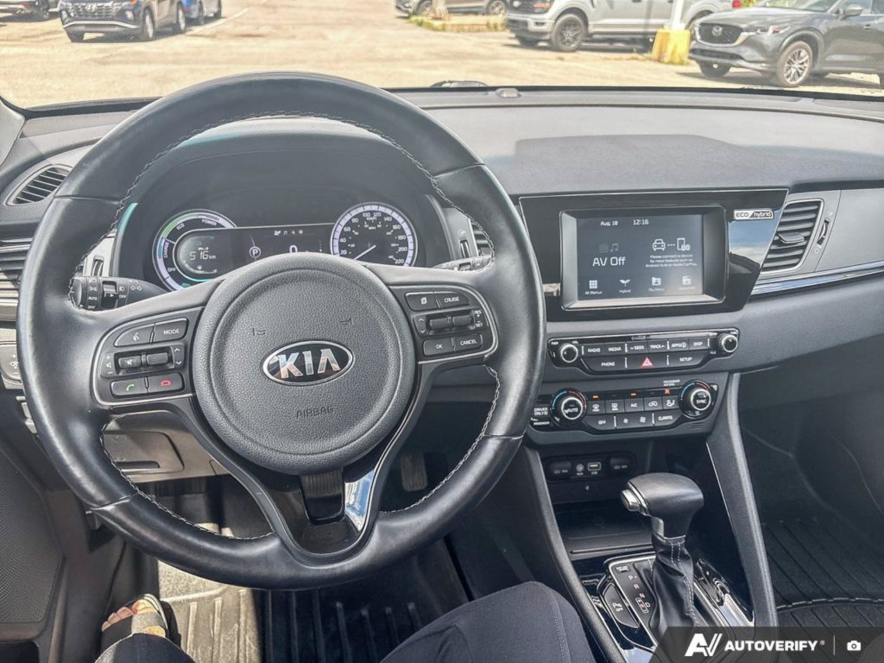 Kia Niro KNDCC3LC2K5273975 2019 Gris Mirabel - photo #15