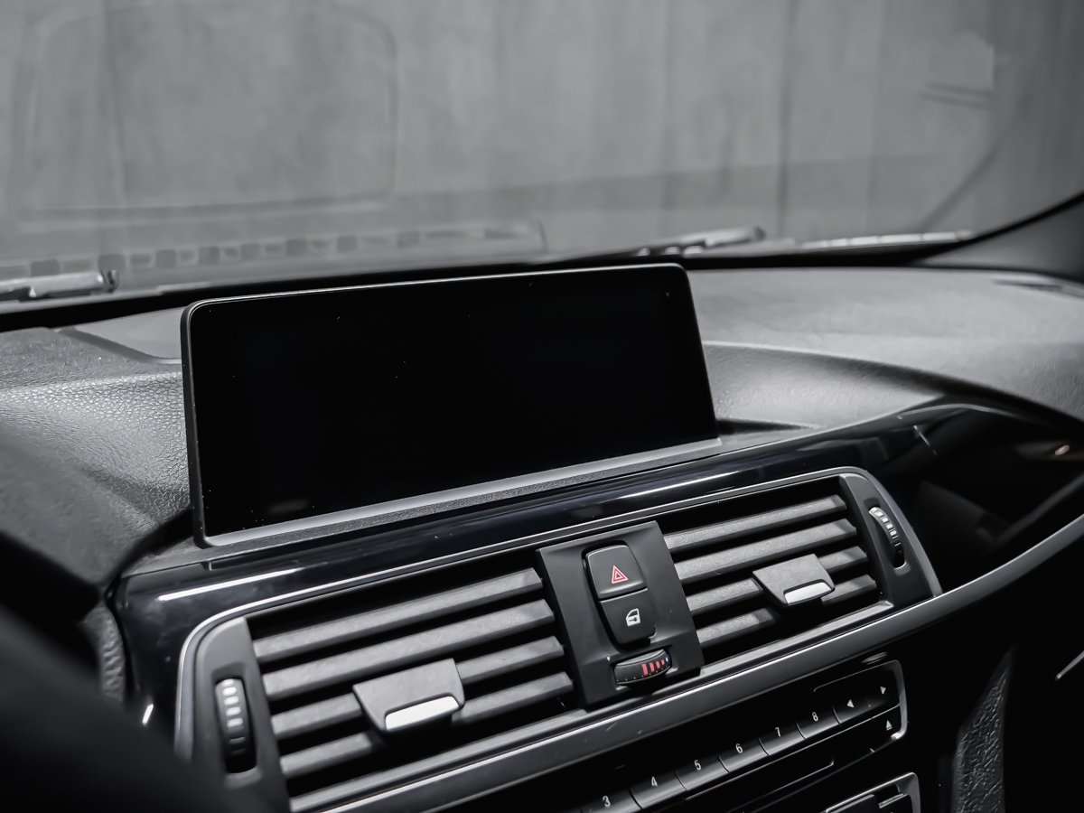 2016 BMW 3 Series 328i xDrive Grey Montreal - photo #13