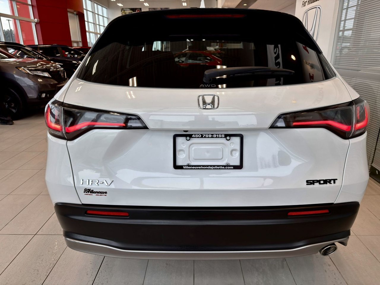 2023 Honda HR-V White Notre-Dame-des-Prairies - photo #3