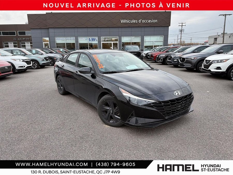 2023 Hyundai Elantra Preferred w/Tech Black