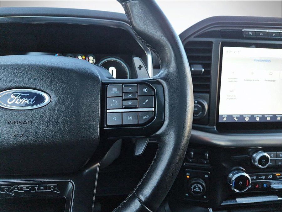 Ford F-150 Raptor SuperCrew 4RM caisse de 5,5 pi 2023 Noir