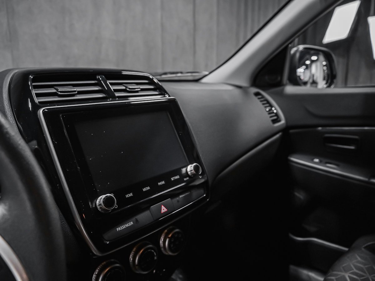 Mitsubishi RVR ES FWD CARPLAY CAMÉRA SIÈGES CHAUFFANTS 2025 Gris Montréal - photo #10
