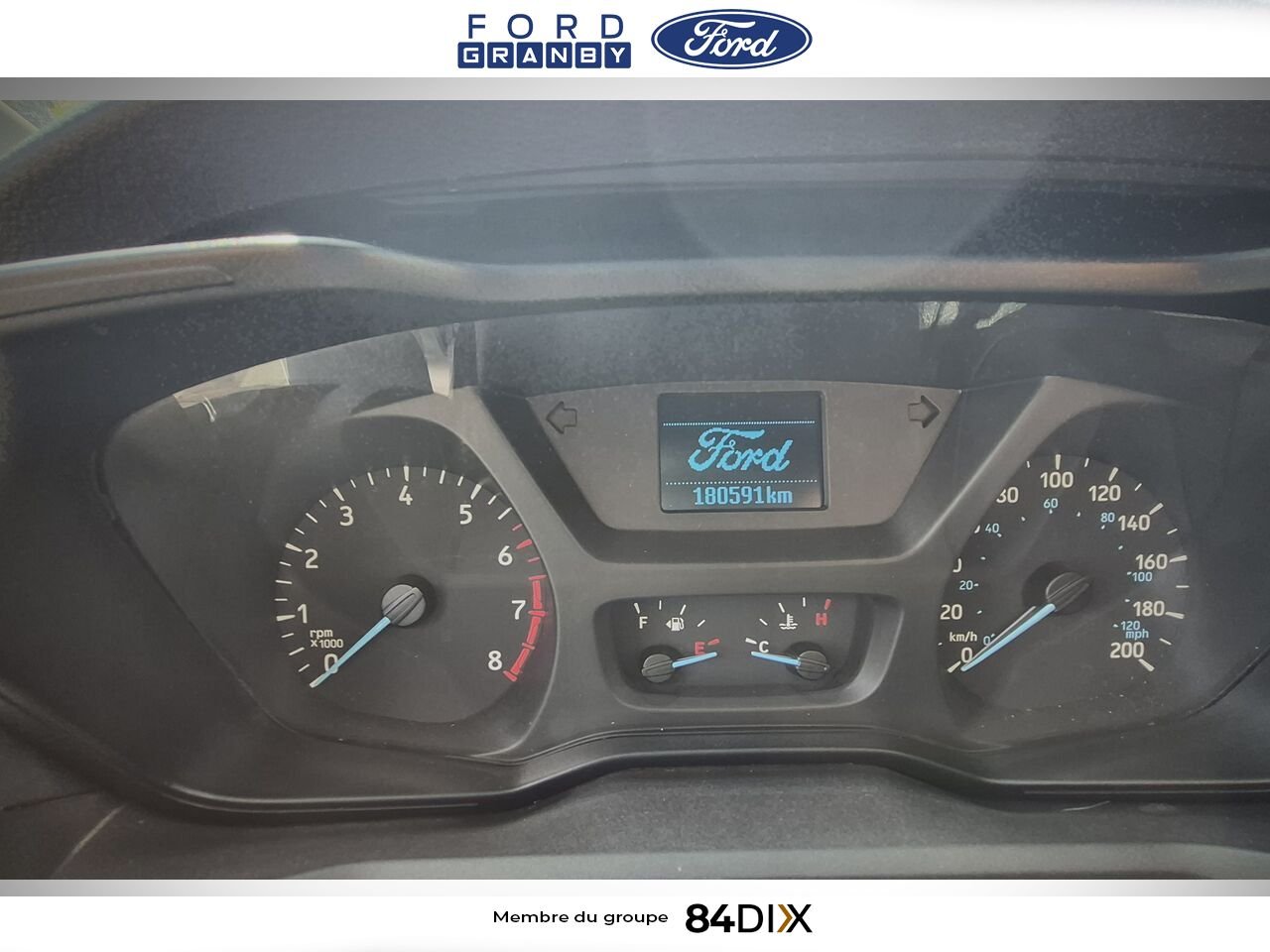 2015 Ford Transit fourgon utilitaire White Granby - photo #17